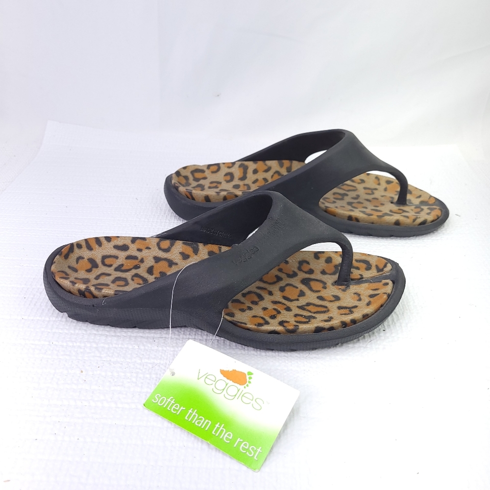 NEW Veggies Vegan Flip Flops Slip On Thong Sandals Leopard Print Shoes Size 9 W